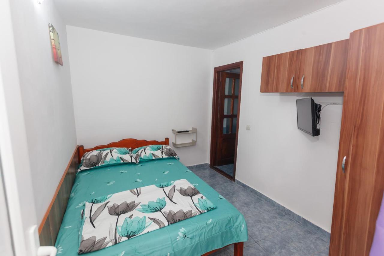 Hotel Casa Selena Costinesti Esterno foto