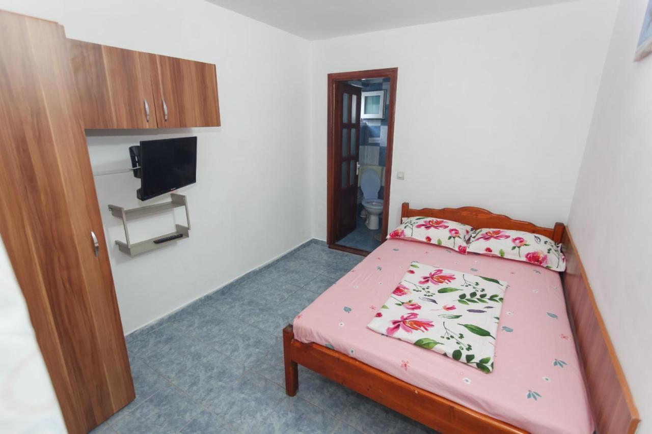 Hotel Casa Selena Costinesti Esterno foto