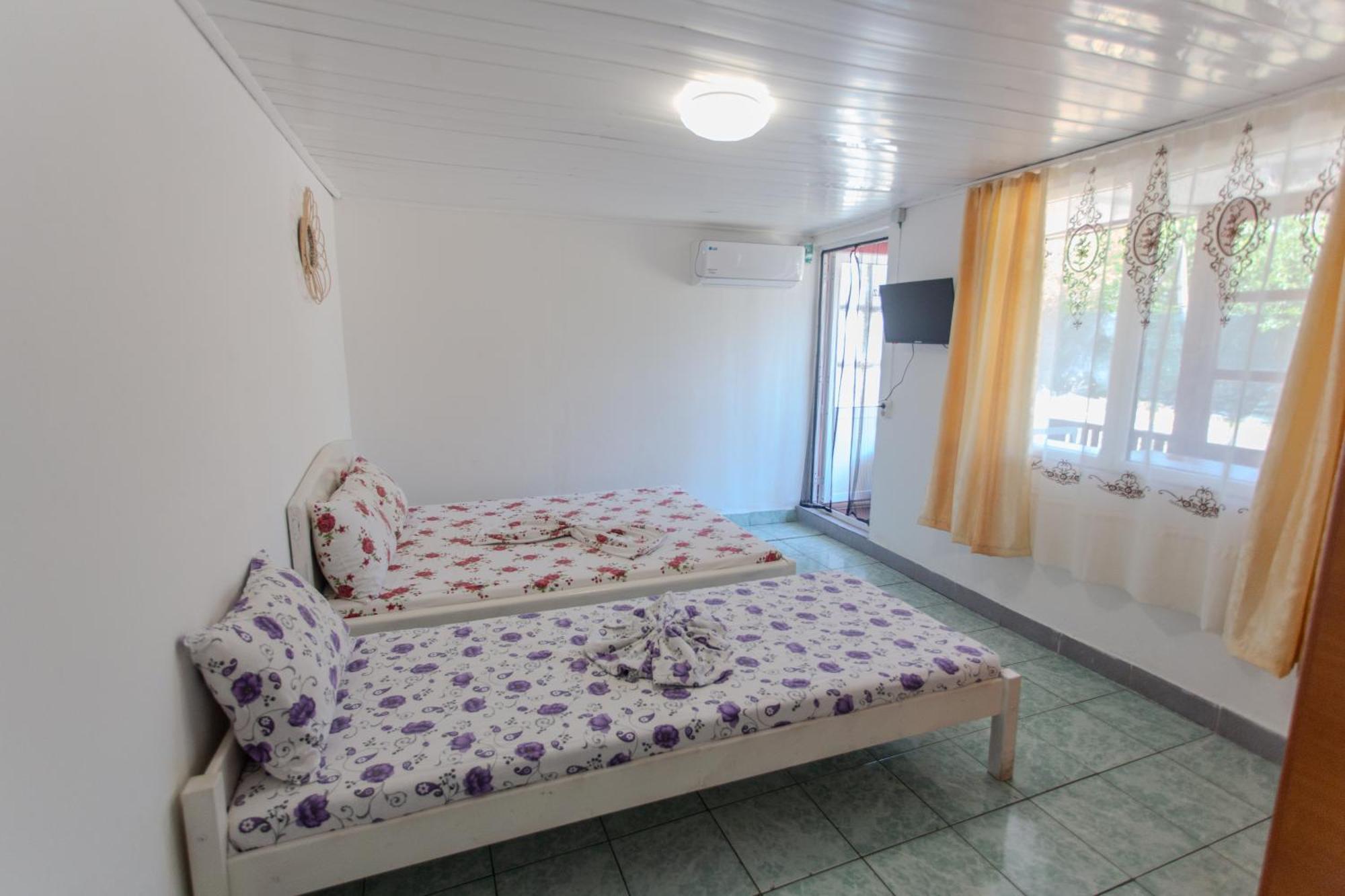 Hotel Casa Selena Costinesti Esterno foto